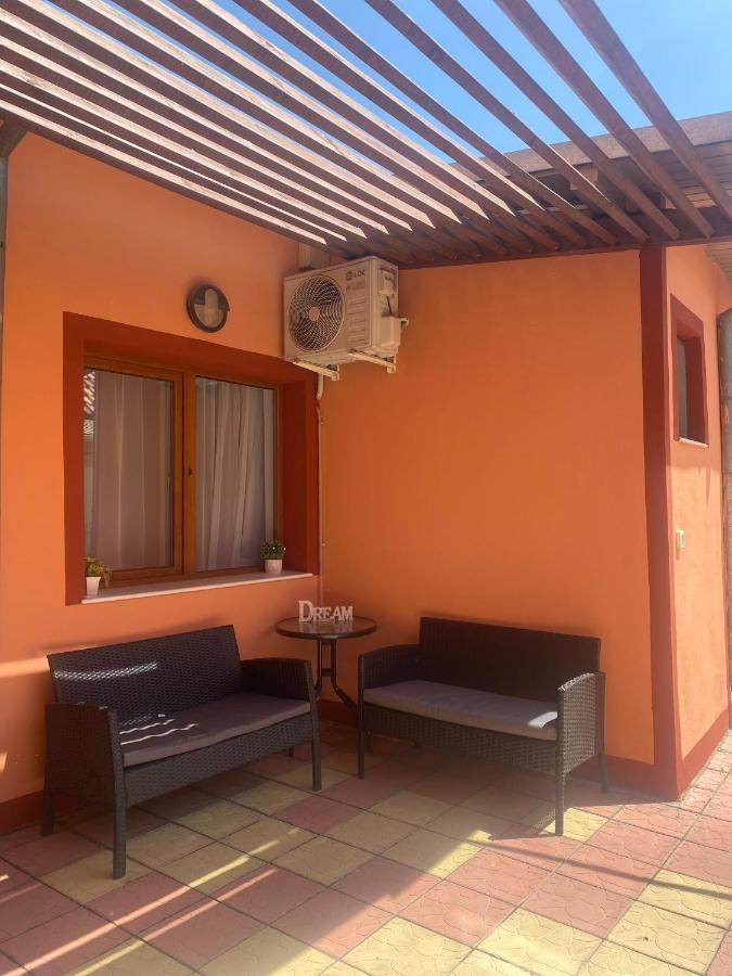 Orange House Constanta Apartment Exterior photo