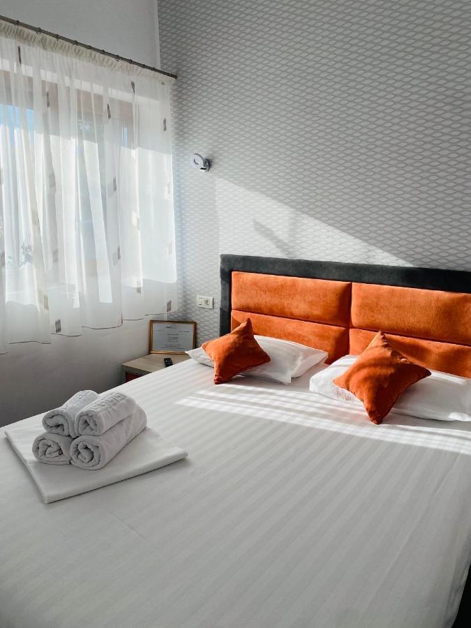 Orange House Constanta Apartment Exterior photo